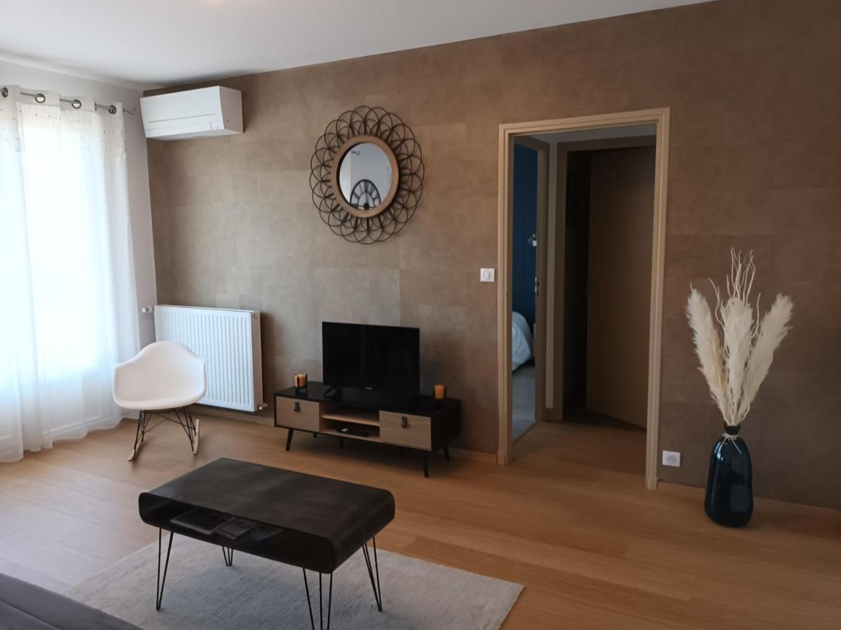 T2 Centre Ville, Soulages, Amphitheatre - Wifi Clim Balcon Parking Rodez Eksteriør bilde